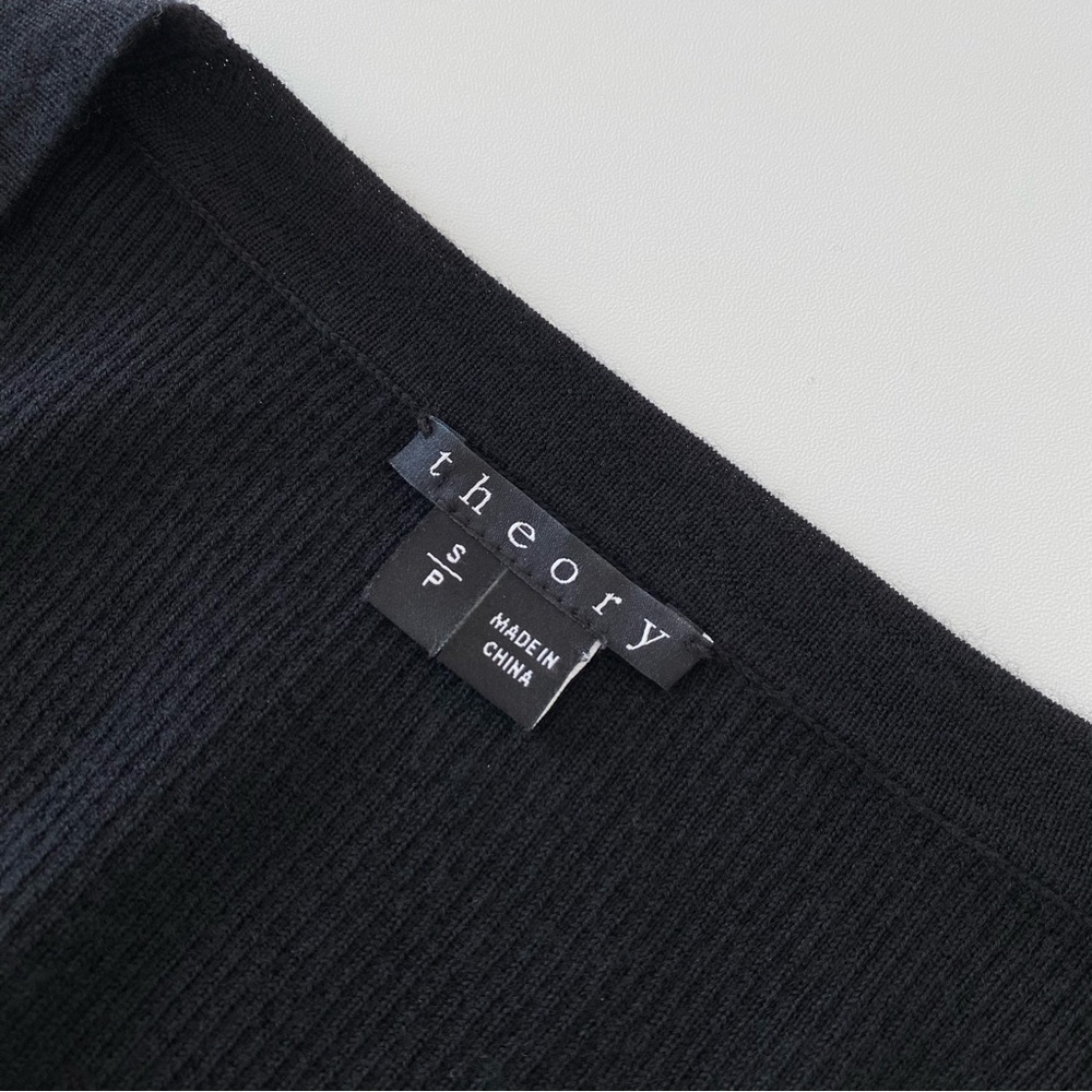 Theory 100% Wool Ribbed Cardigan - Picture 7 of 8